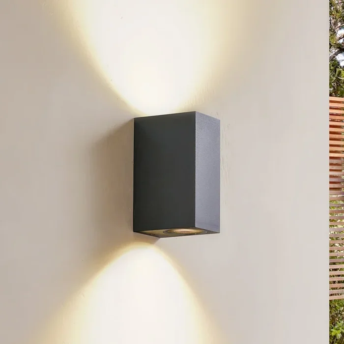 Aplique de exterior Lindby Fijona, verde oscuro, aluminio, altura 15 cm