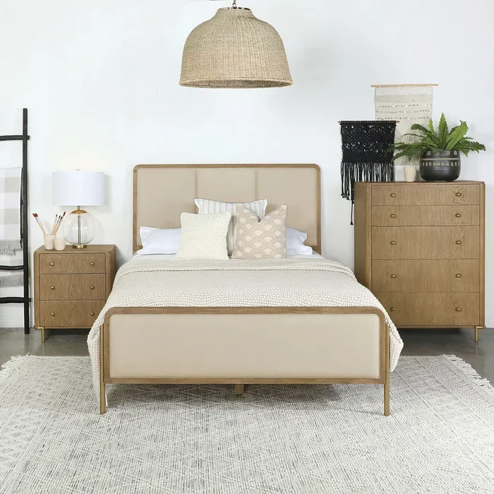 Arini Cream and Sand Wash Eastern King Panel Bed