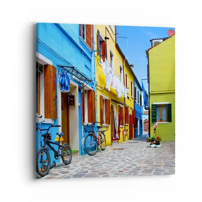 Cuadro sobre lienzo – Impresión de Imagen – Callejón dulce de color pastel – 40×40 cm