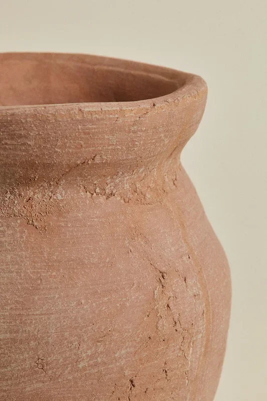 Jarrón decorativo en terracota Elishia ↑25 cm – SKLUM