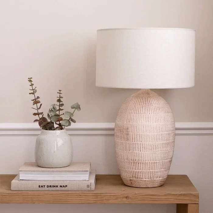 Lámpara de sobremesa blanca Loft Beige – Kenay Home