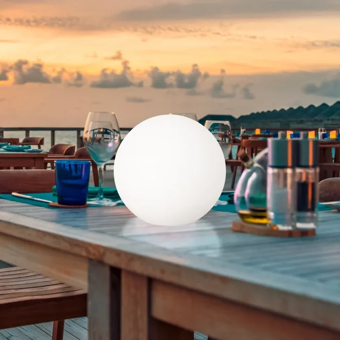 Lámpara exterior LED solar Dabus, Ø 30 cm, esférica, blanca, acrílica