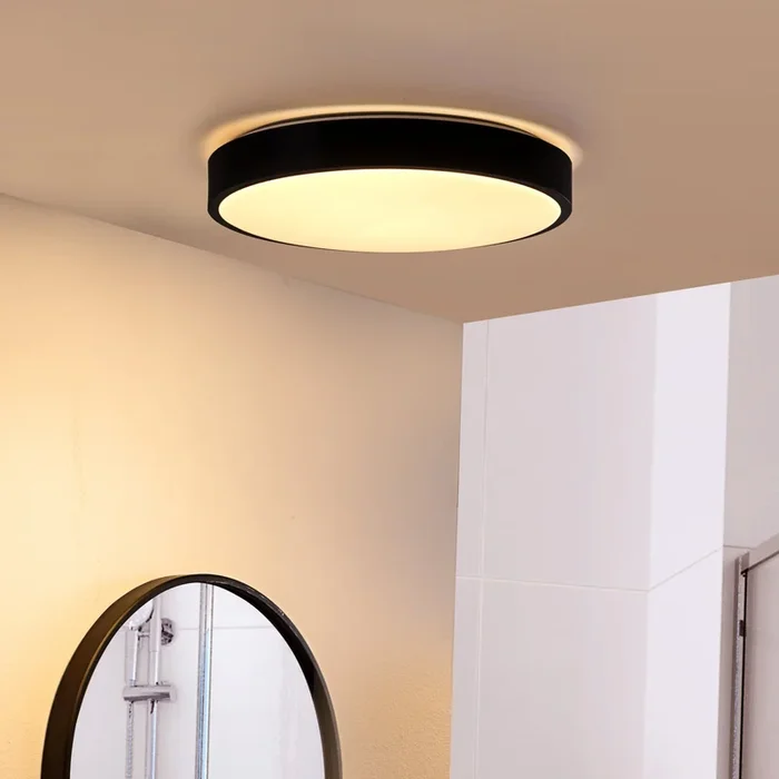 Lámpara LED de techo Lindby Medon, Ø 38 cm, negra, IP44, metal