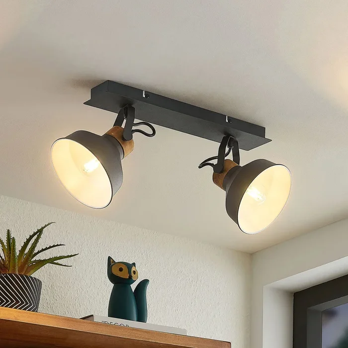 Lindby Nefeli plafón detalles de madera, 2 luces