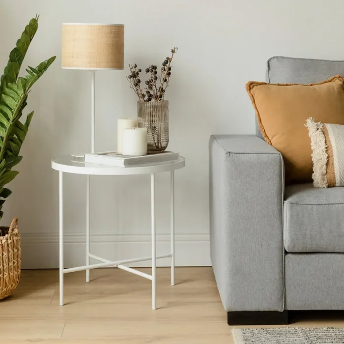 Mesa auxiliar blanca Adis Blanco – Kenay Home