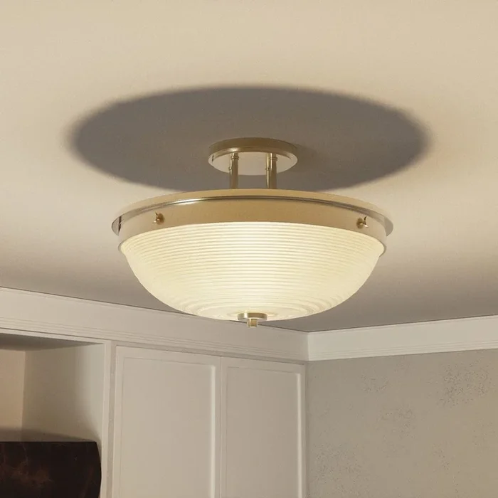 Quoizel – Lámpara de techo MANTLE 2xE27/60W/230V latón