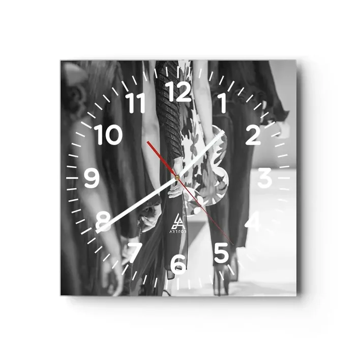 Reloj de pared – Reloj de vidrio – Un desfile con estilo – 40×40 cm