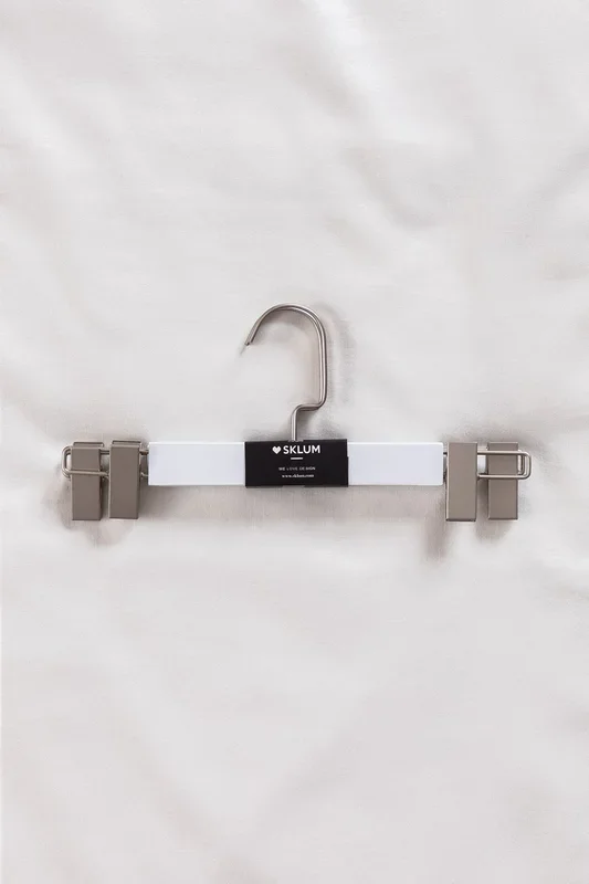Set de 6 Perchas Rita con pinza Blanco – SKLUM
