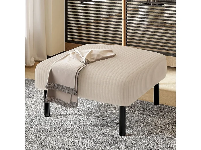 Silla cuadrada – Reposapiés con estructura de metal – pana – beige – para salón