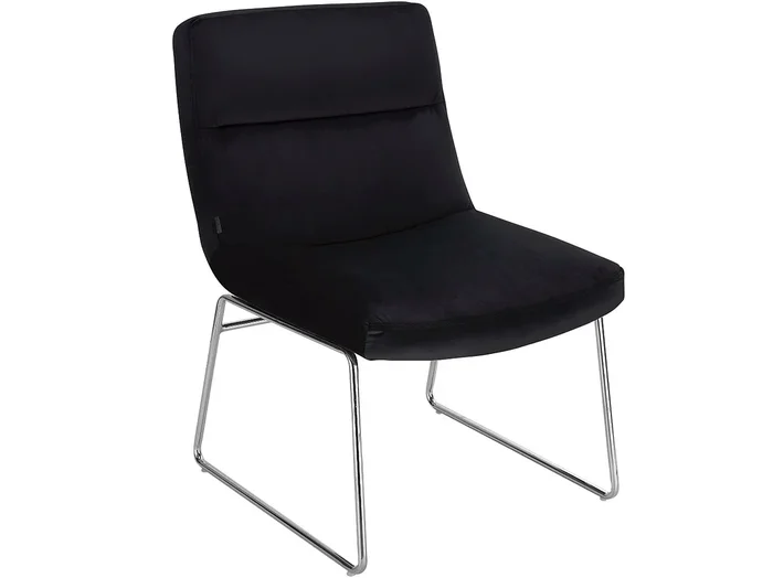 Silla decorativa tapizada en terciopelo negro