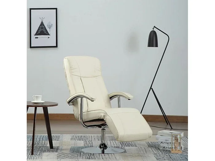 Sillón para la televisión de cuero sintético color crema