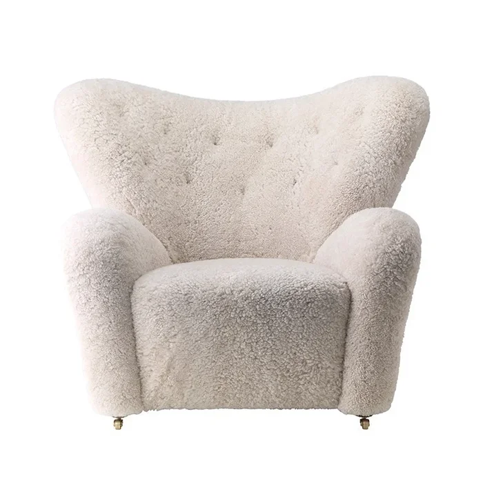 The Tired Man Lounge Chair, Sheepskin – Audo Copenhagen
