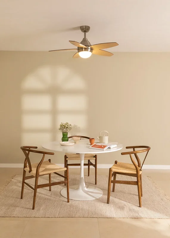 WIND FLOWOOD – Ventilador de techo 60W silencioso Ø108 cm